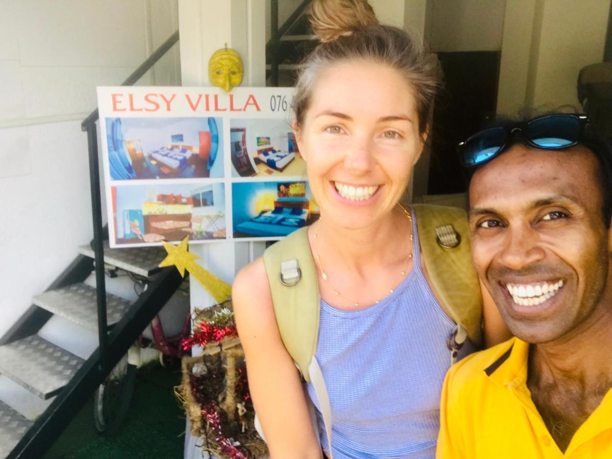Elsy Villa Negombo Esterno foto